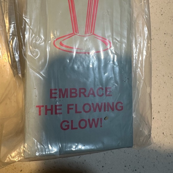 NWT - Liquid Motion Lamp from UO Home in sold out blue - Picture 7 of 11